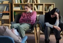 Understanding Symptoms Differences and Treatment of Borderline Schizophrenia borderline vs schizophrenia